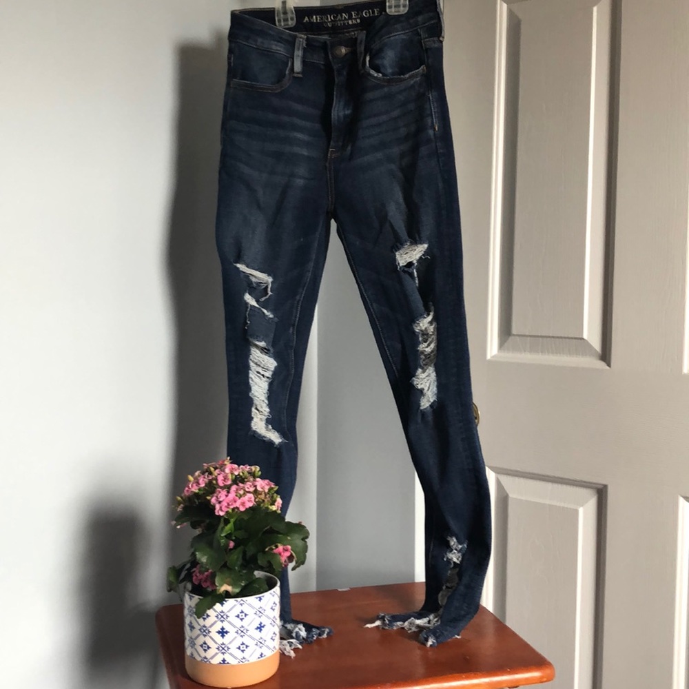 American Eagle// jeans